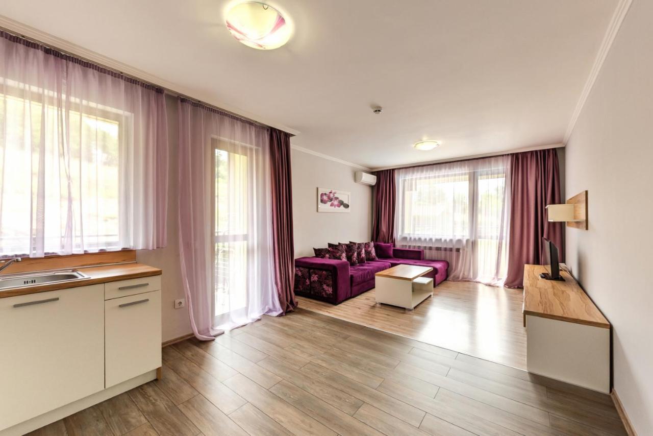 Enira Spa Hotel 벨린그래드 외부 사진