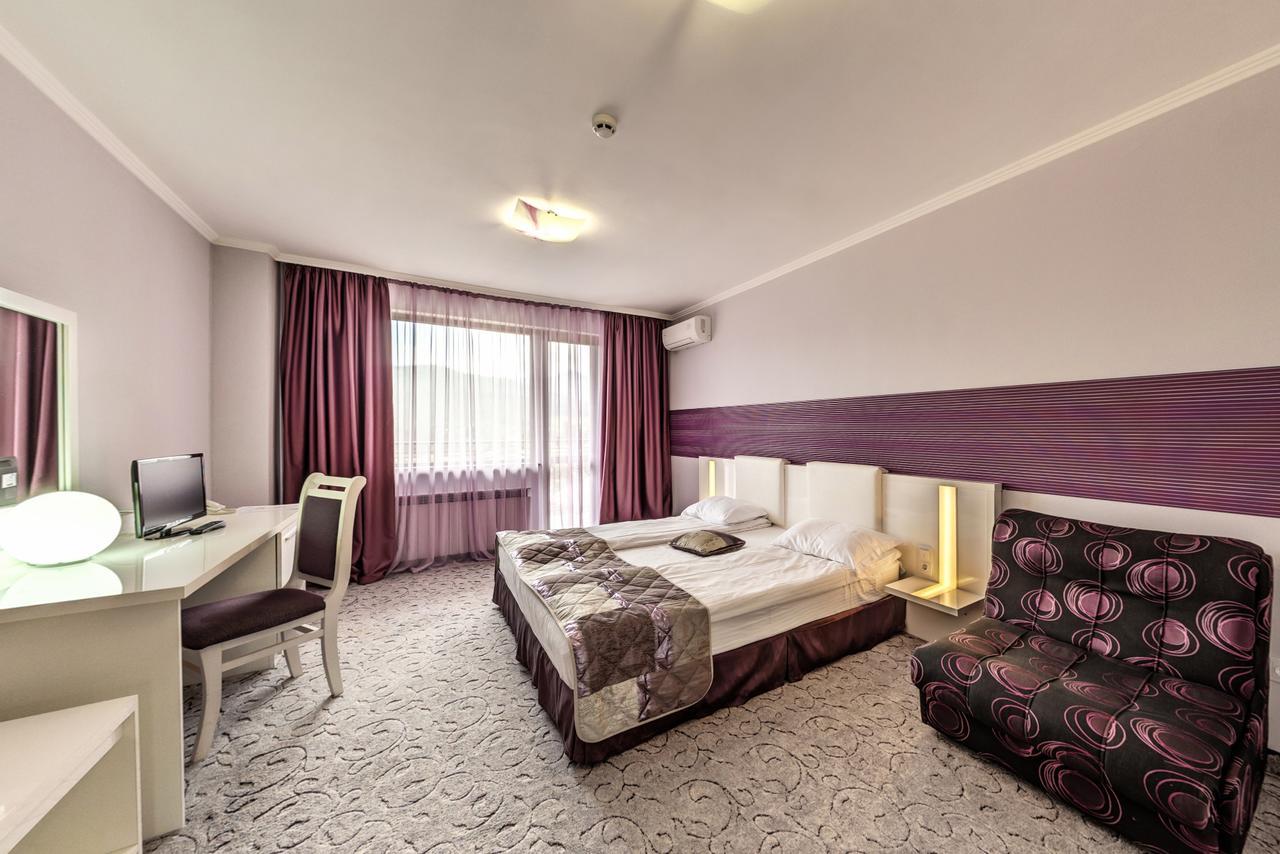 Enira Spa Hotel 벨린그래드 외부 사진